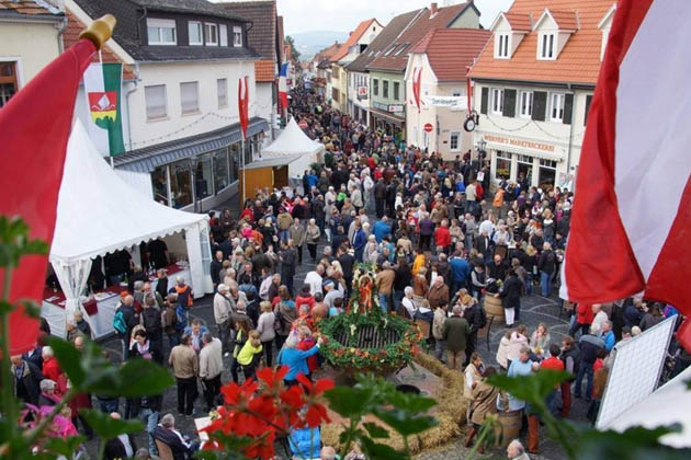 Impressionen vom Fest des jungen Weines in Gau-Algesheim