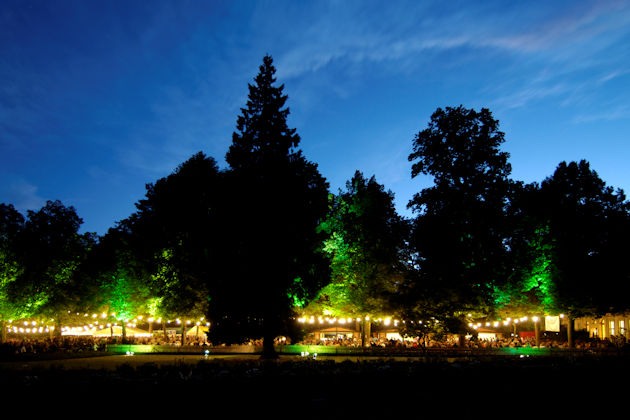 Impressionen vom Hofgarten-Weinfest in Würzburg