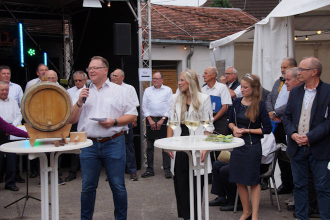 Impressionen von der Nußdorfer Weinkerwe