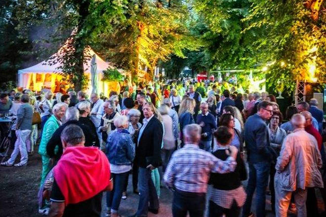 Impressionen vom Stadtgartenfest Food, Wine & Music in Essen