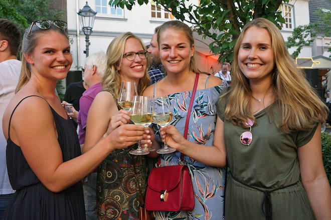 Impressionen vom Rheder Weinfest